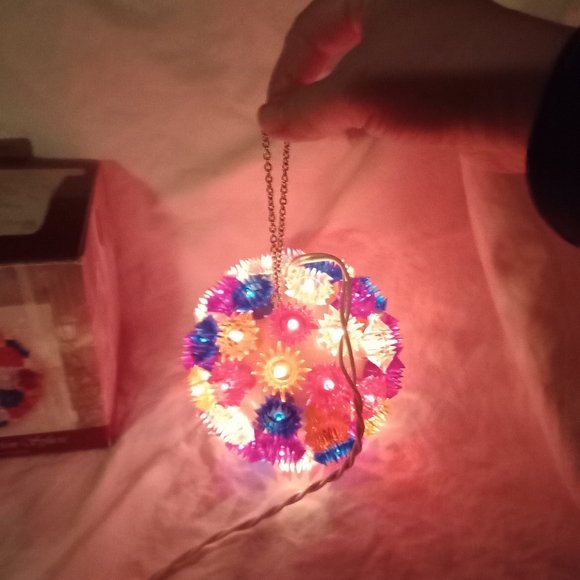 Vintage 2002 Enchanted Forest Christmas 60 Light Motion Sphere 5" 4 Functions - Picture 7 of 12